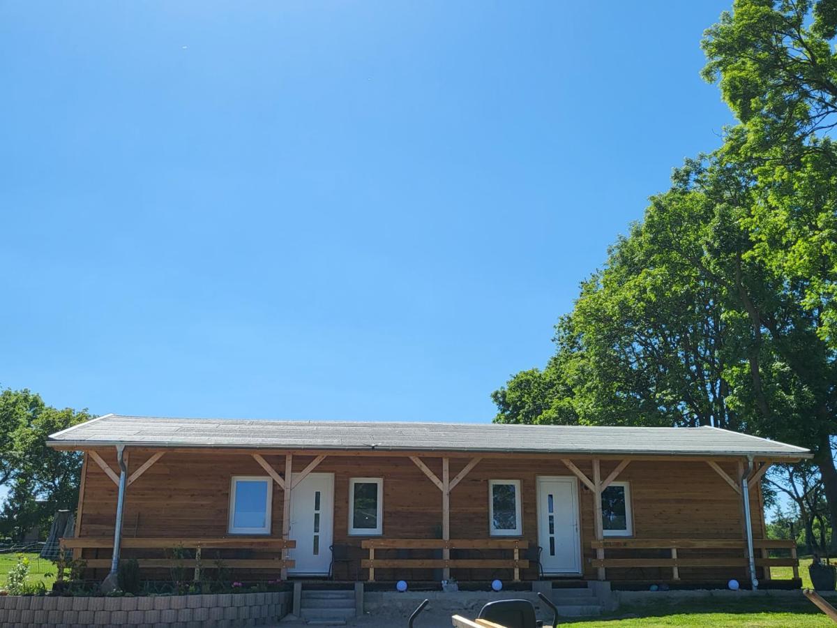 Peenehof Köppen - Ferienwohnungen&Schlaffässer Jordenstorf Exterior foto