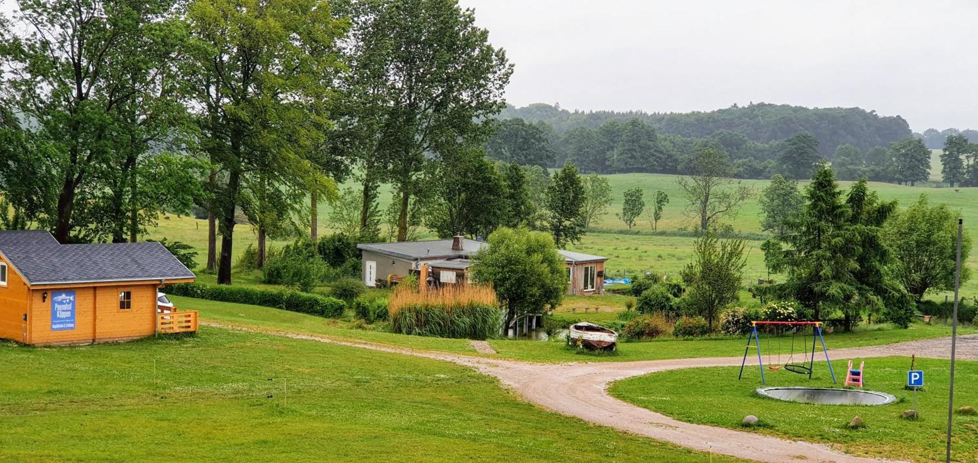 Peenehof Köppen - Ferienwohnungen&Schlaffässer Jordenstorf Exterior foto
